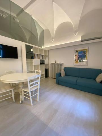 Duomo26 Boutique Apartment ديسينسانو ديل غاردا المظهر الخارجي الصورة